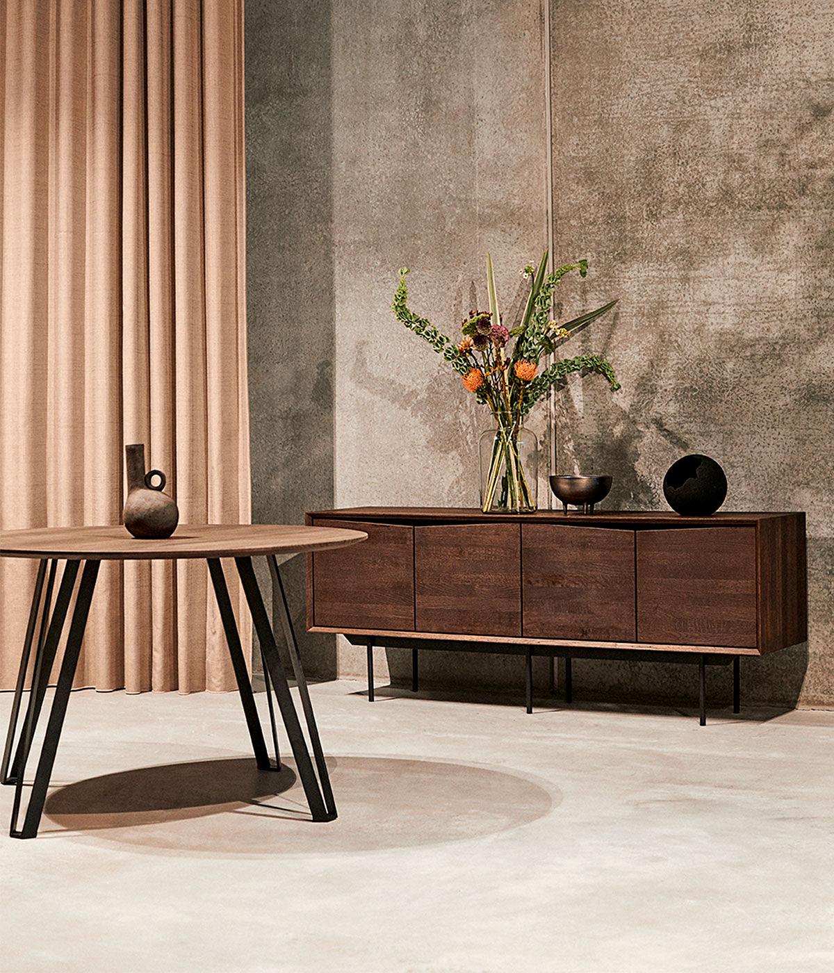 Skænk 4 døre Wing Smoked