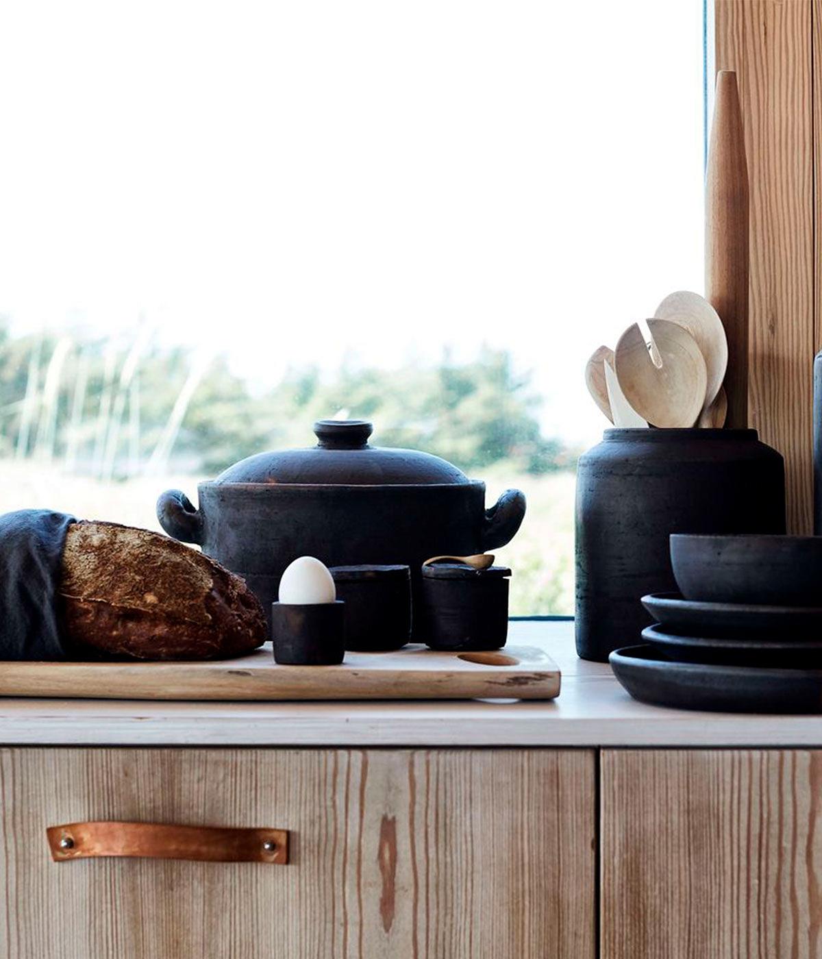 Salt & pepper set w. lid Hazel - Brown/Black S/2