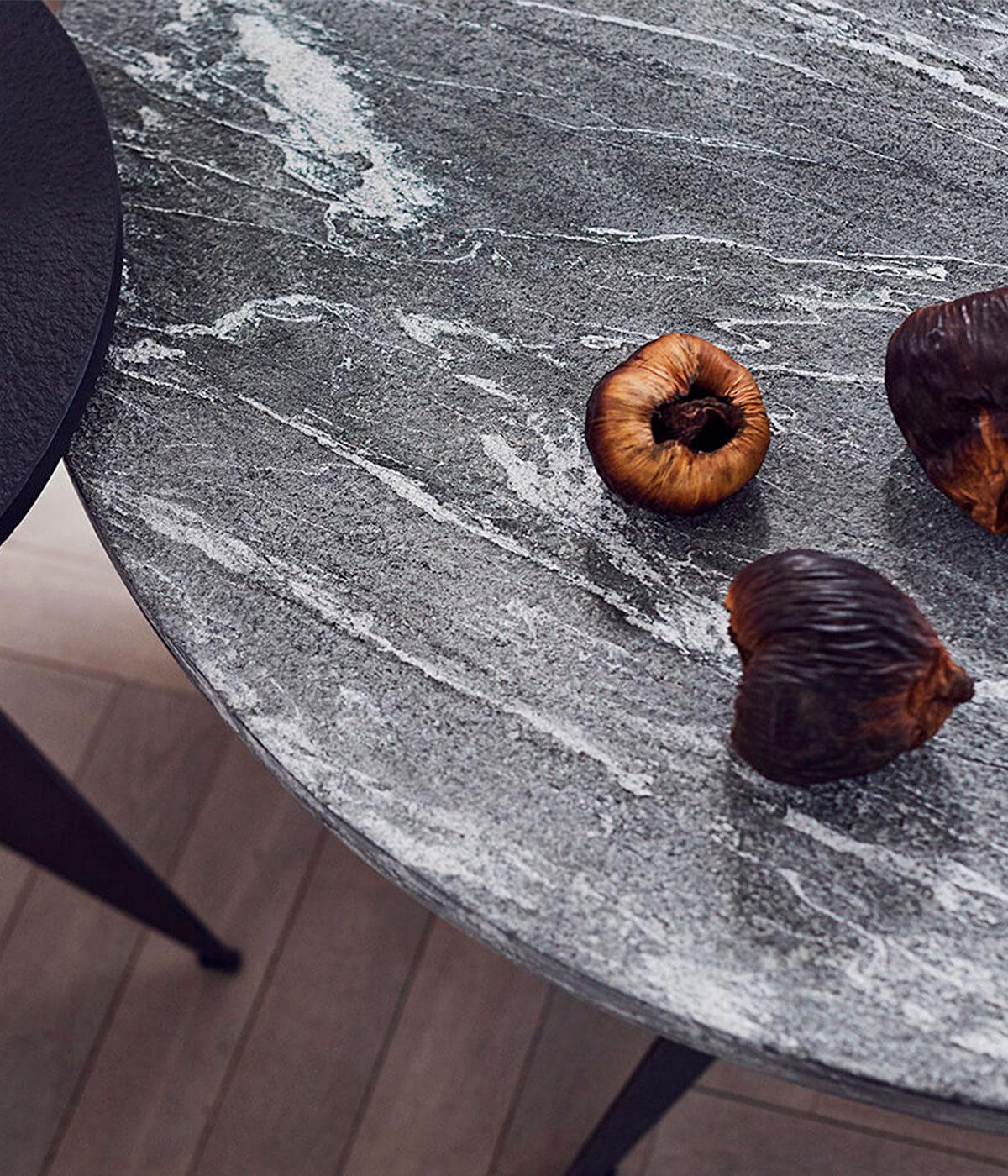 Coffee table Sway - Black