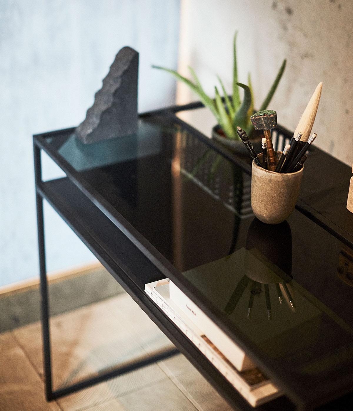 Desk Denver - Black w/black glass