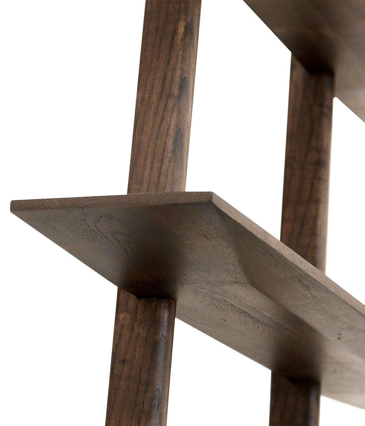 Shelf Noir - Dark stained oil